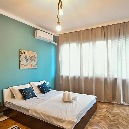 Nauticus Flat Center Varna